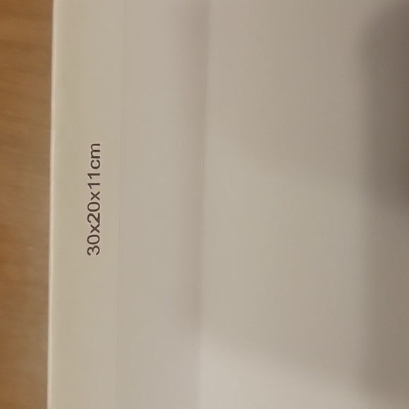 Empty Storage Box - Picture 4 of 4